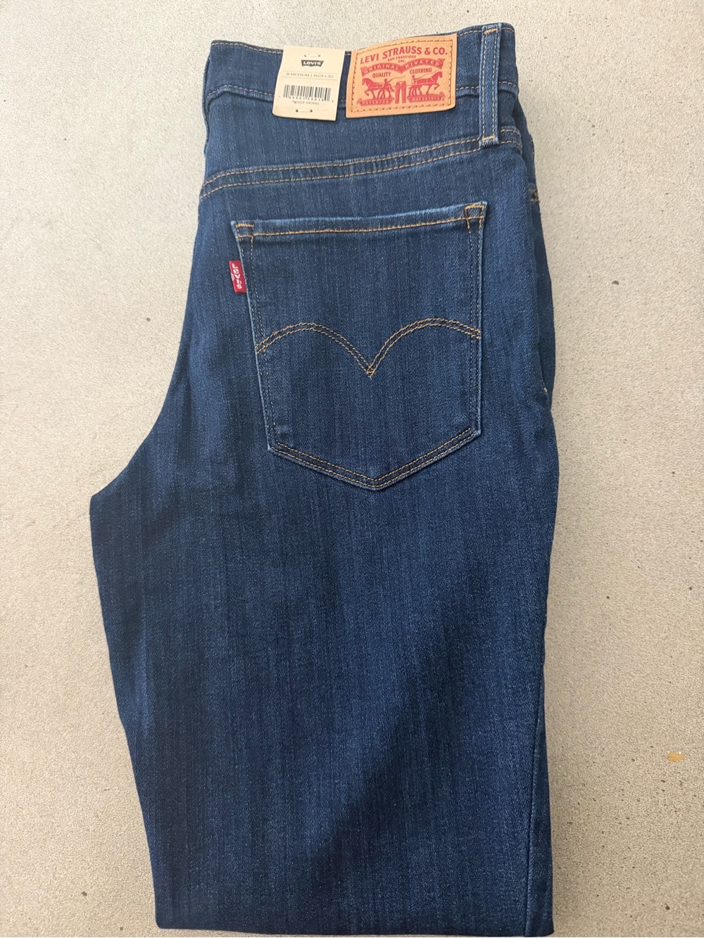 Levi’s sz. 29 (311 Shaping Skinny)